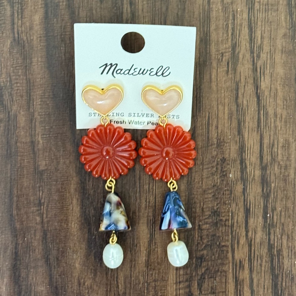 Madewell Collections statement earring size 3” length